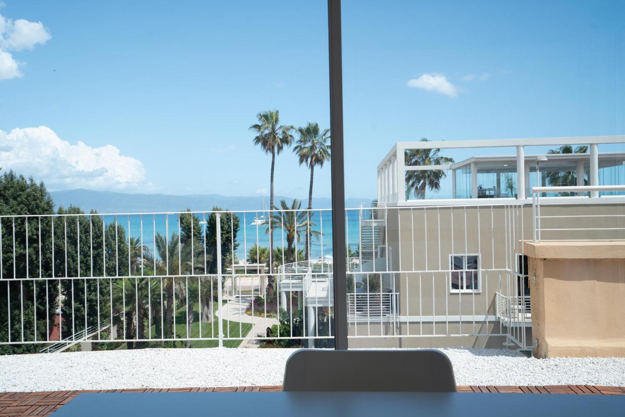 Terrazza Sella Del Diavolo - Vista Mare - Wifi Ac Apartment Cagliari Exterior photo