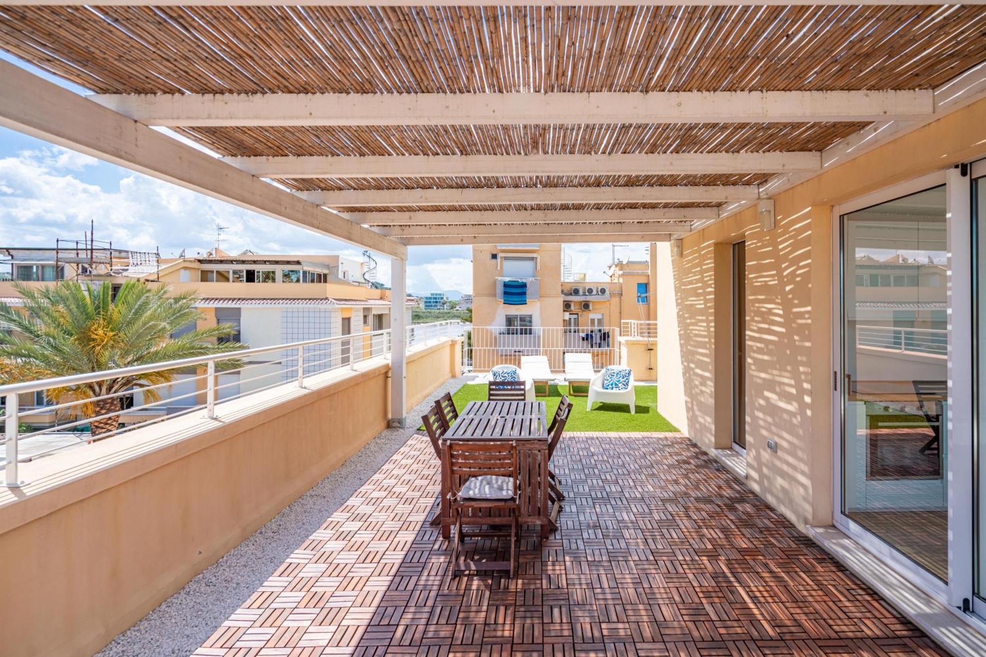 Terrazza Sella Del Diavolo - Vista Mare - Wifi Ac Apartment Cagliari Exterior photo